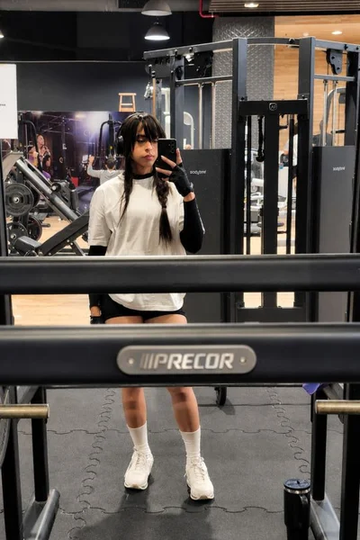 Leidy Andrades (27 años) — Saavedra, Argentina - 23