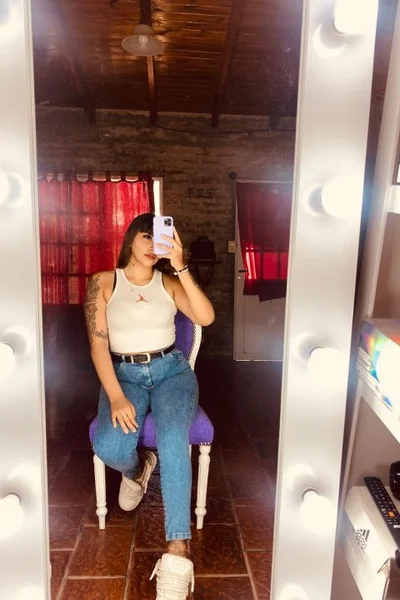 Antonella (19 años) — Tigre, Argentina - 3