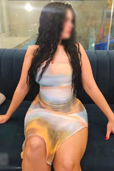 Lana (29 years) — San Miguel, Chile - 7