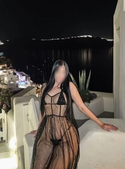 Lana (29 years) — San Miguel, Chile - 5