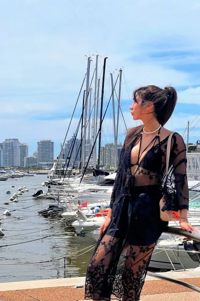 Luz C (25 years) — Recoleta, Argentina - 93