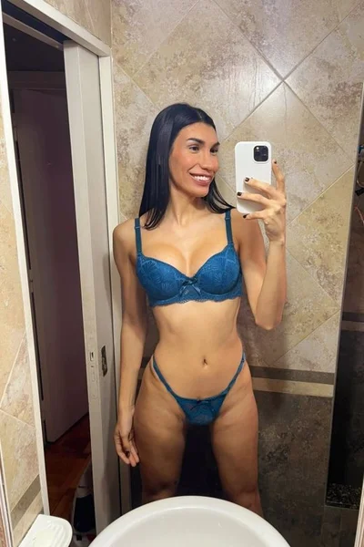 Luz C (25 years) — Recoleta, Argentina - 153