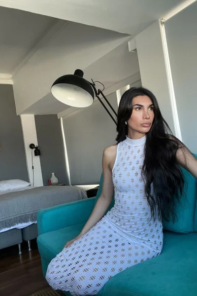 Luz C (25 years) — Recoleta, Argentina - 58