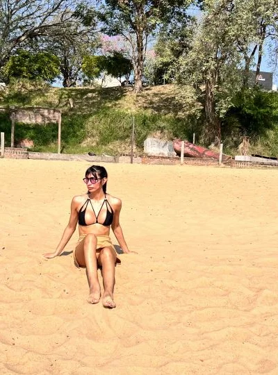 Luz C (25 years) — Recoleta, Argentina - 122