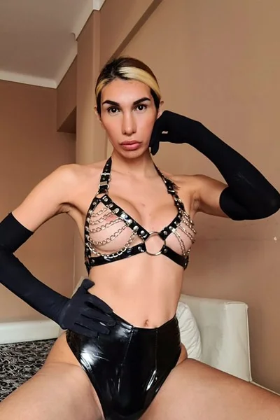 Luz C (25 years) — Recoleta, Argentina - 169