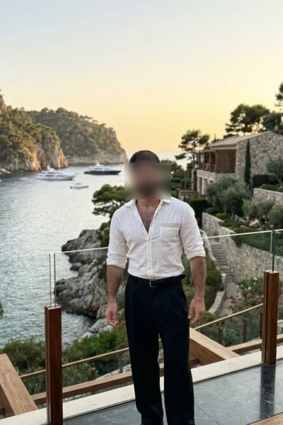 Pau (31 years) — Madrid, España - 2