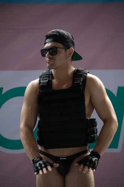 Esteban (27 years) — Ciudad de México, México - 3