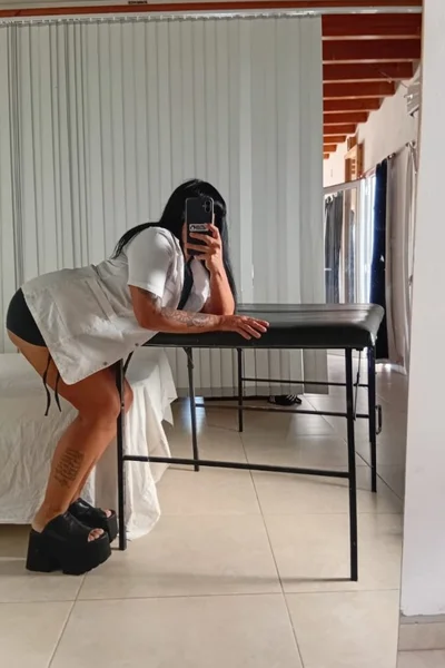 Marixa Masajes (39 years) — Rosario, Argentina - 4