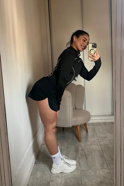 Jesica (23 años) — Colegiales, Argentina - 15
