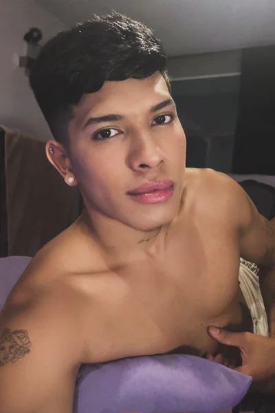 Eithan (22 years) — Santiago, Chile - 7