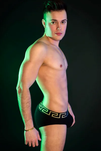 Leonardo (27 años) — Madrid, España - 18