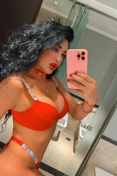 Celeste la Santiagueña (30 years) — Microcentro, Argentina - 48