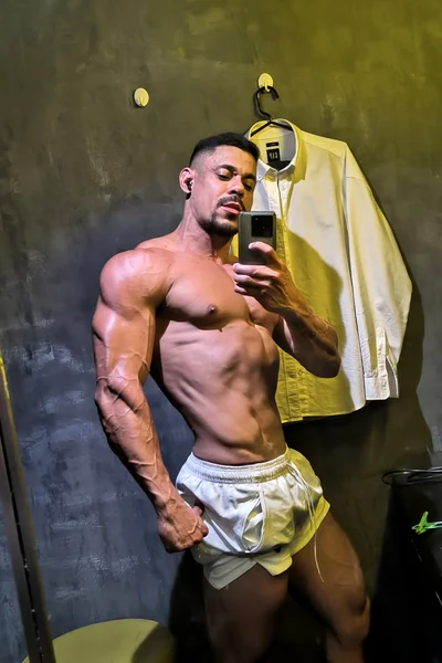 Oliver (34 años) — Paraná / Curitiba