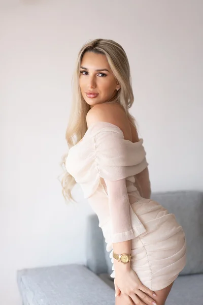 Camila (29 anos) — Palermo, Argentina - 6