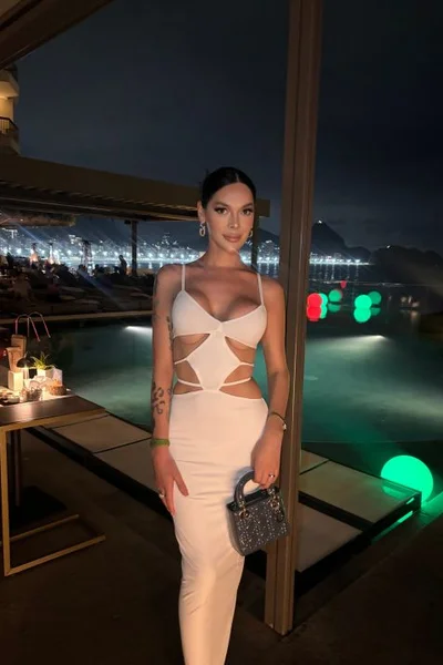Anna Luisa (24 anos) — Ciudad de México, México - 53