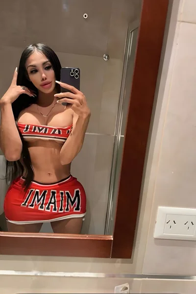 Muñequita Louana (24 años) — San Telmo, Argentina - 3