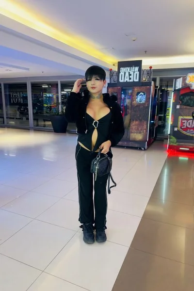 Adri (20 years) — Escobar, Argentina - 17