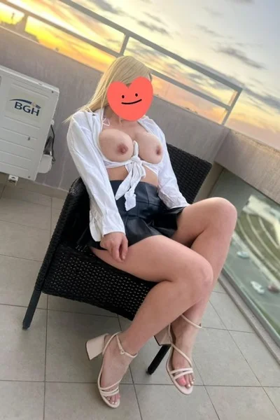Paris (29 anos) — Confluencia, Argentina - 28