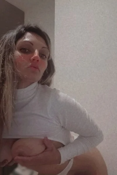 Charo (24 years) — Nueva Cordoba, Argentina - 14