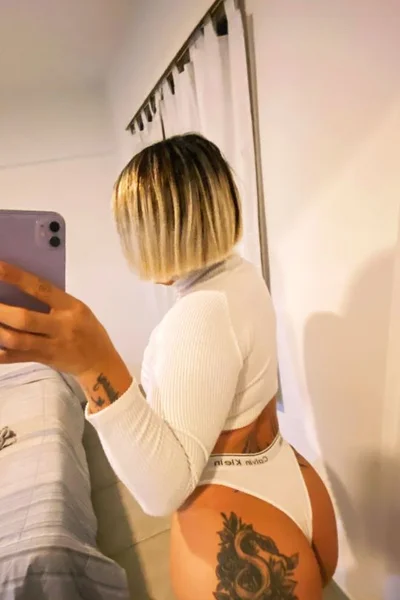 Violeta Q (20 años) — Mar del Plata, Argentina - 5