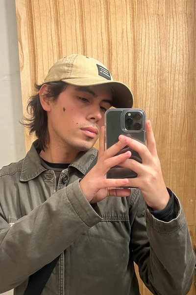 Mati (22 años) — Recoleta, Argentina - 4