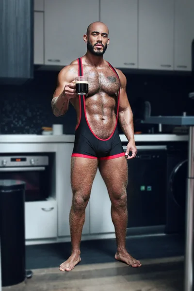 Louis (35 years) — Madrid, España - 12