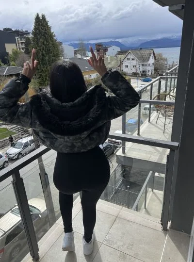 Ivana (20 anos) — Bariloche, Argentina - 20