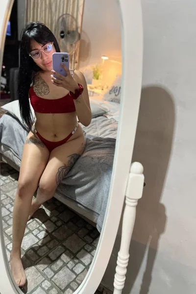 Ivana (20 anos) — Bariloche, Argentina - 64