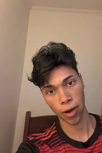 Pedro (19 años) — São Paulo, Brasil - 7