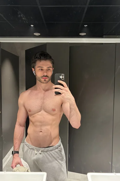 Angelo (29 años) — Madrid, España - 1