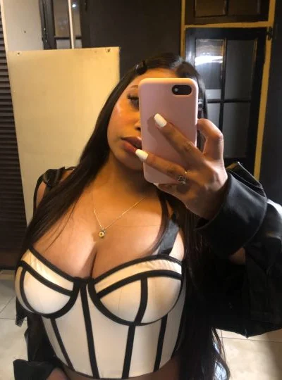 Vale (21 años) — Malvinas Argentinas, Argentina - 1