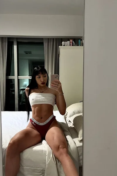 Magui (22 años) — Belgrano, Argentina - 11