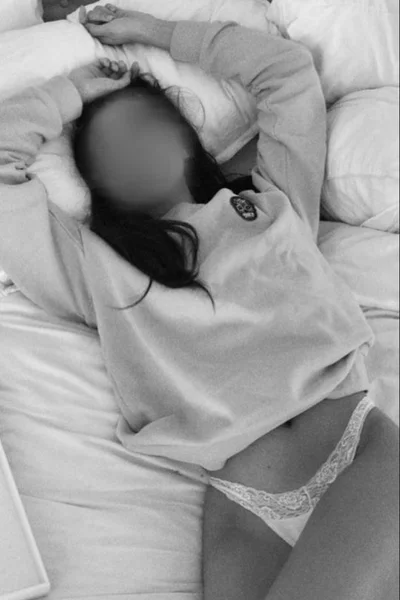 Melina Eleven (27 años) — Prado, Uruguay - 8