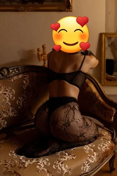 Angie (32 anos) — Río Grande, Argentina - 8