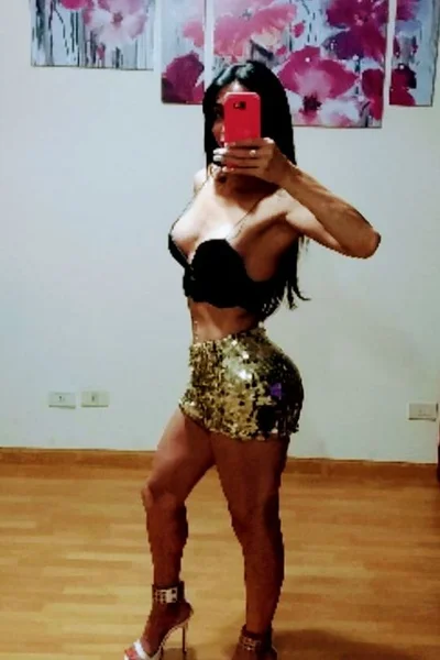 Julieta love (28 años) — Recoleta, Argentina - 208