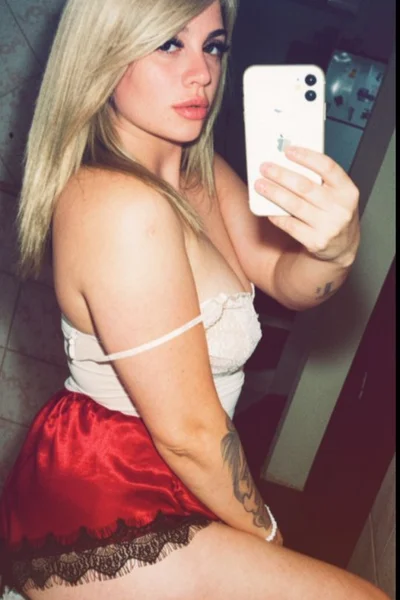 Cristal (25 años) — Moreno, Argentina - 16