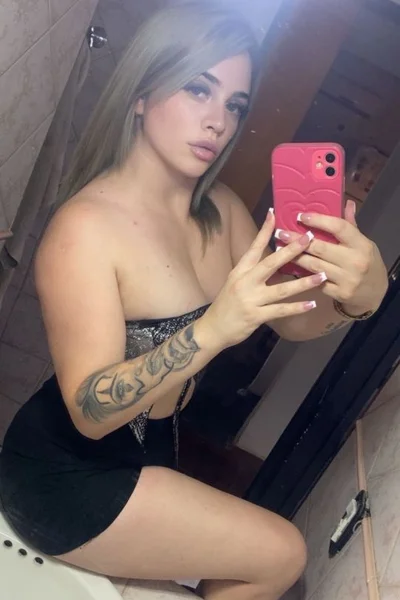 Cristal (25 años) — Moreno, Argentina - 47