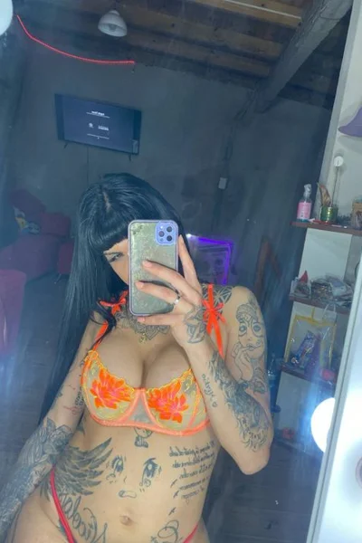 Barbie (23 años) — Presidente Perón, Argentina - 9