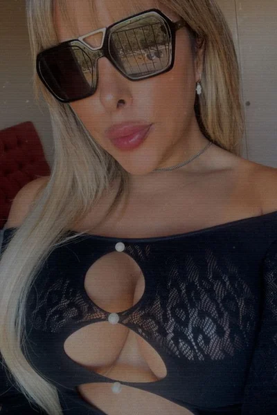 Liz (18 anos) — Mar del Plata, Argentina - 76