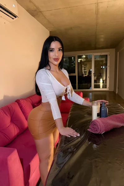 Florencia (27 años) — Palermo, Argentina - 10