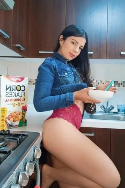 Alessandra Bella (24 años) — Ciudad de México, México - 1