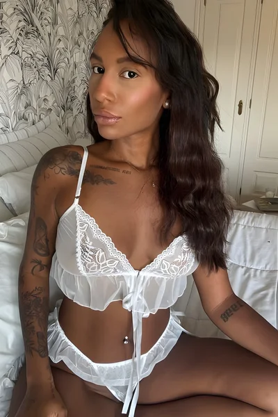 Gaby Alves (26 años) — Madrid