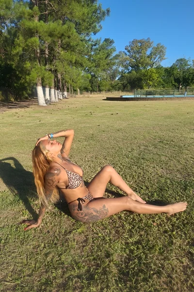 Astrid (27 años) — Flores, Argentina - 36