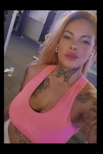 Astrid (27 años) — Flores, Argentina - 31