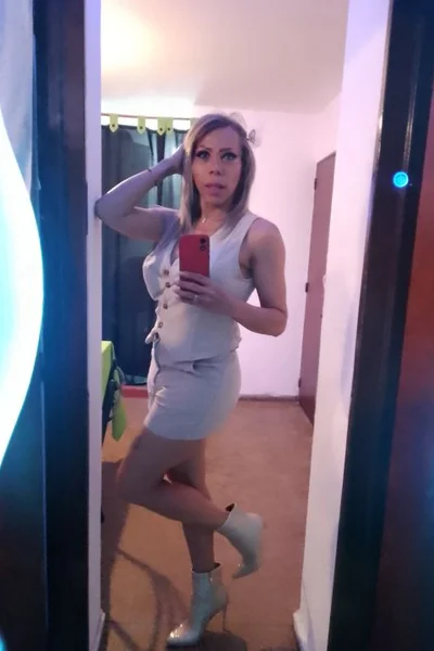 Veruska (40 years) — Maracó, Argentina - 89