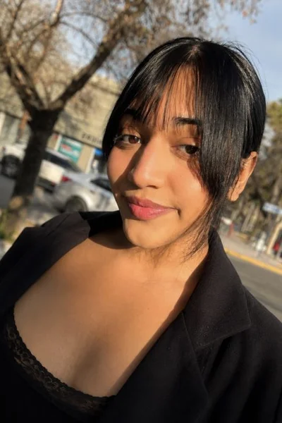 Delfi Garzza (18 years) — Recoleta