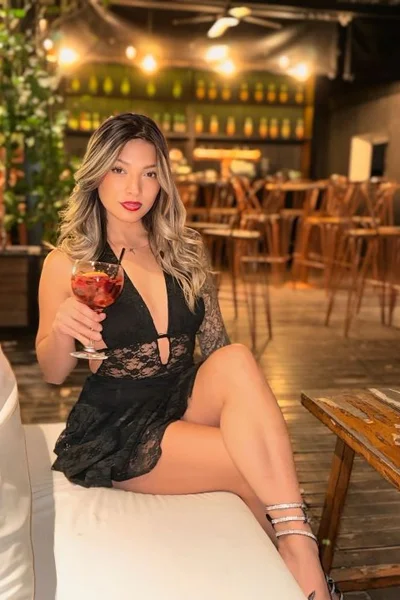 Delfina (22 años) — Mar del Plata, Argentina - 15
