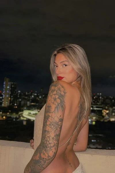 Delfina (22 años) — Mar del Plata, Argentina - 22