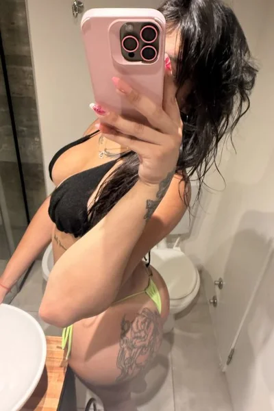Lola Zn (21 anos) — Pilar, Argentina - 25