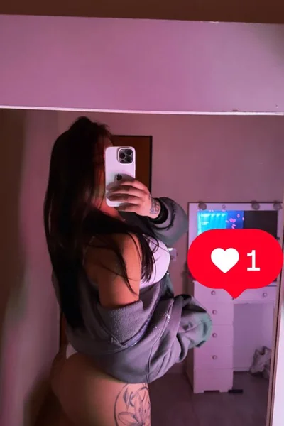 Lola Zn (21 anos) — Pilar, Argentina - 7
